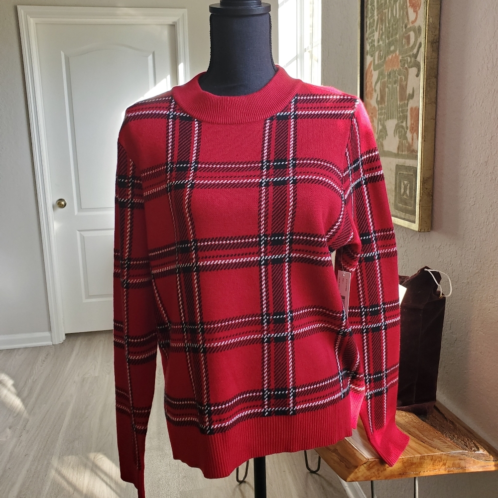 PERFECT RED PLAID PIECE BY UNITED STATES SWEATERS